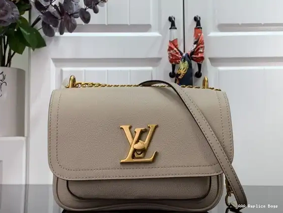 Aaa replica ru CHAIN LOCKME VUITTON LOUIS PM 0608